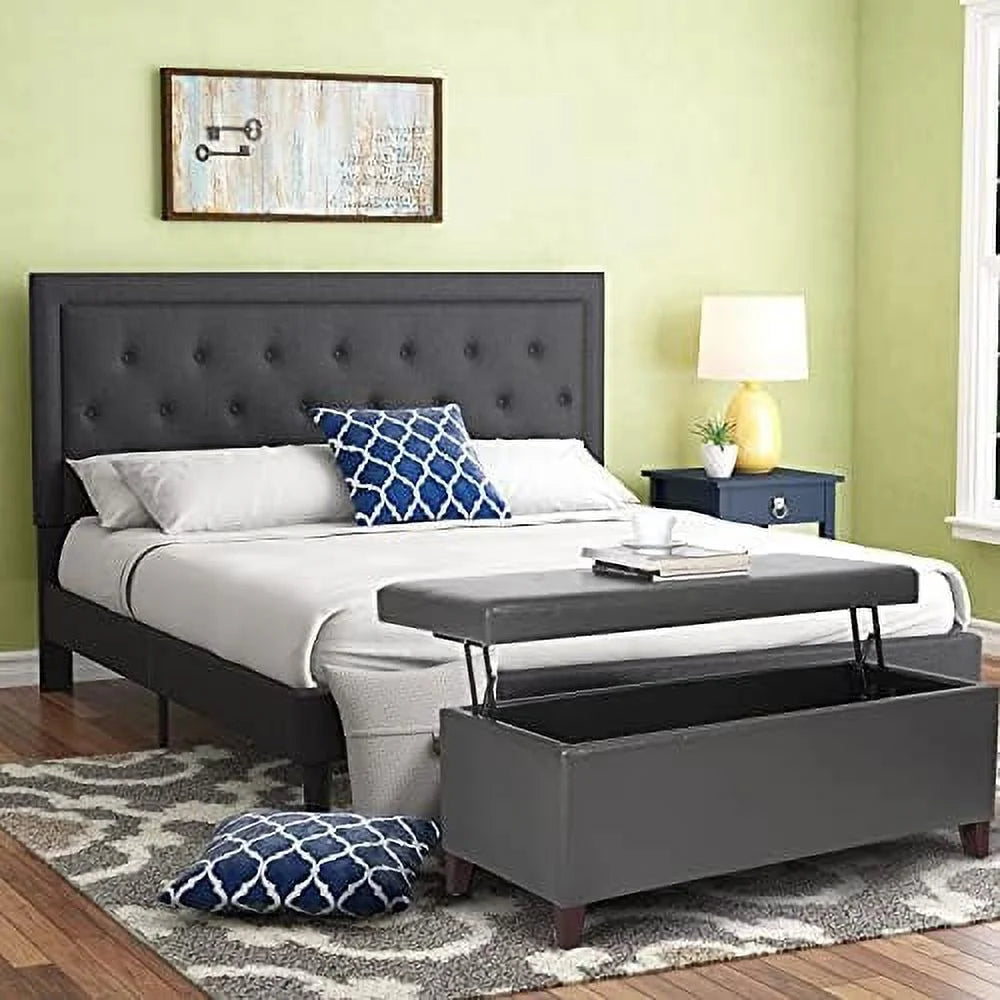 31.5" Light Blue Linen Tufted Ottoman Bench U643331
