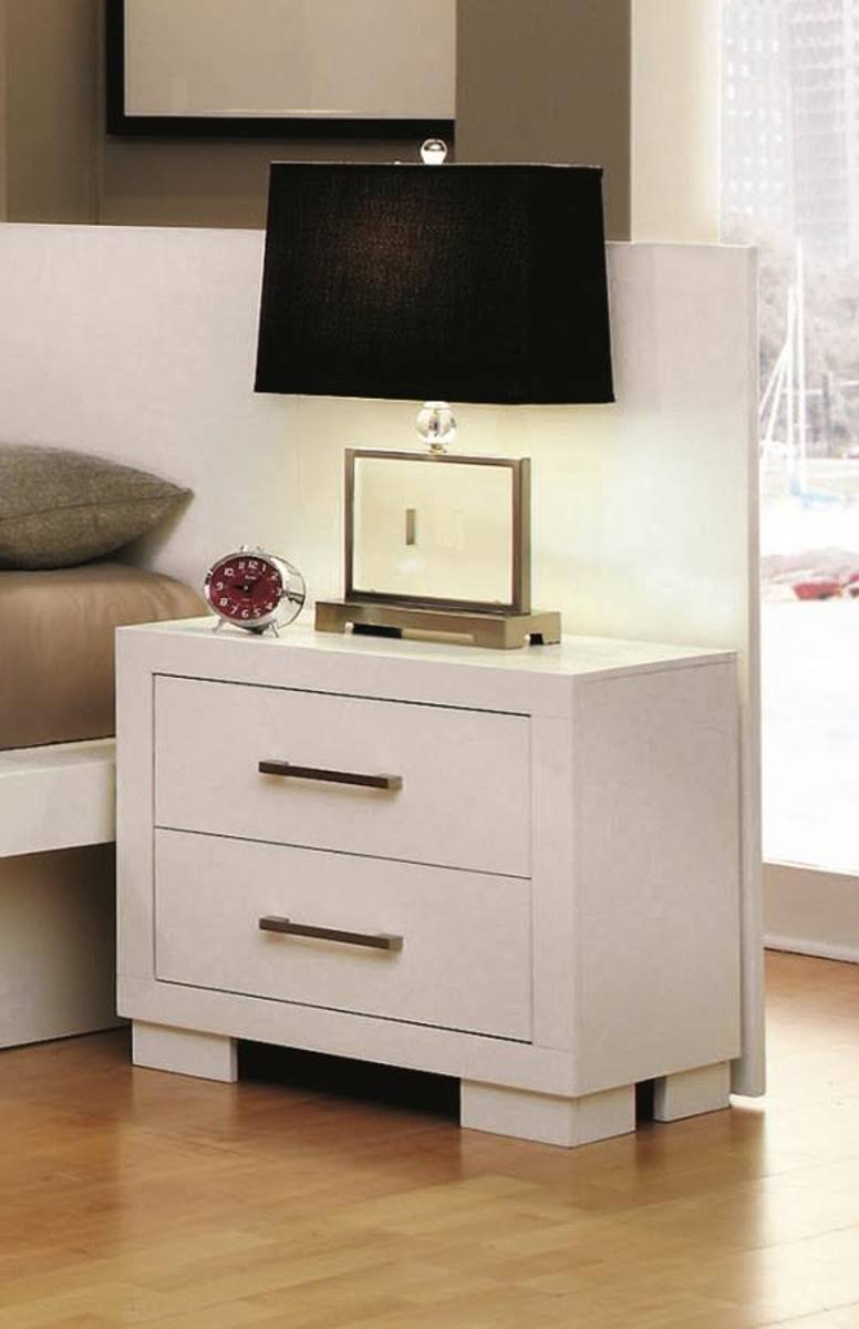 White Nightstand R547925
