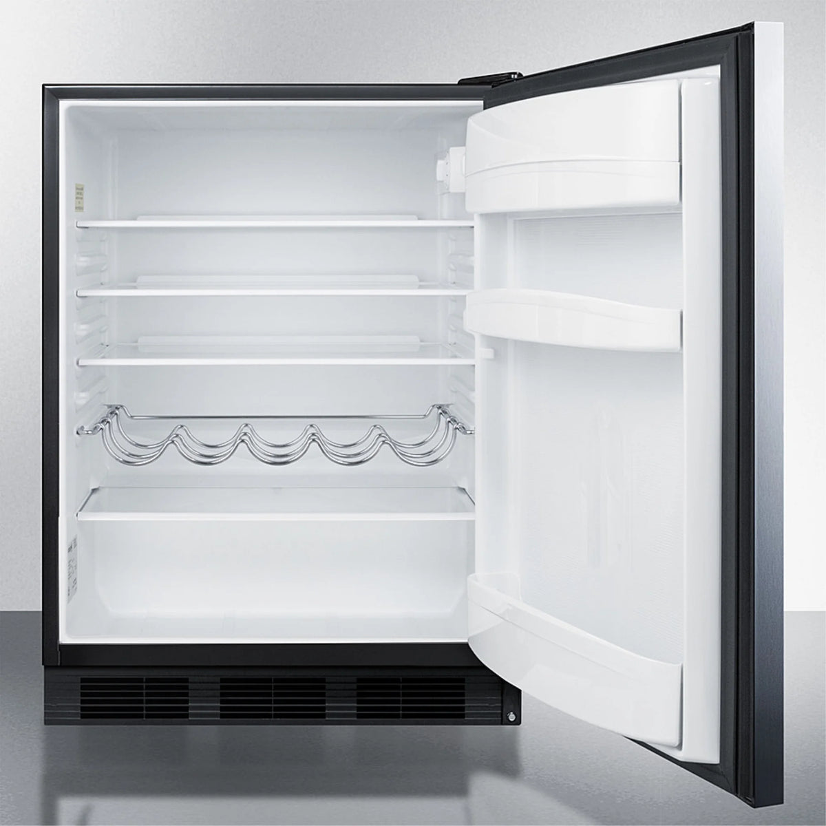 Compact Refrigerator K894461