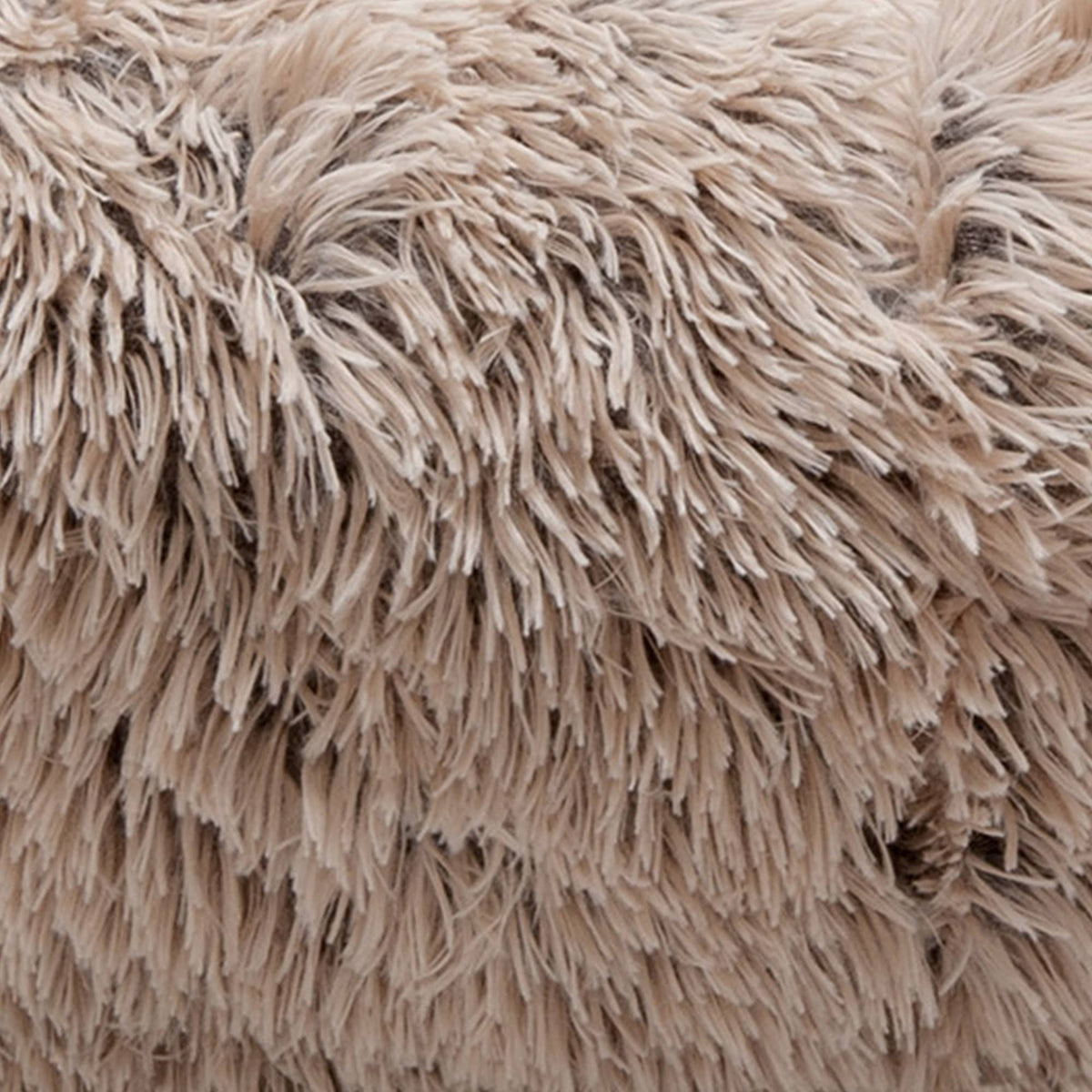 Long Fur Donut Dog Bed Y939078