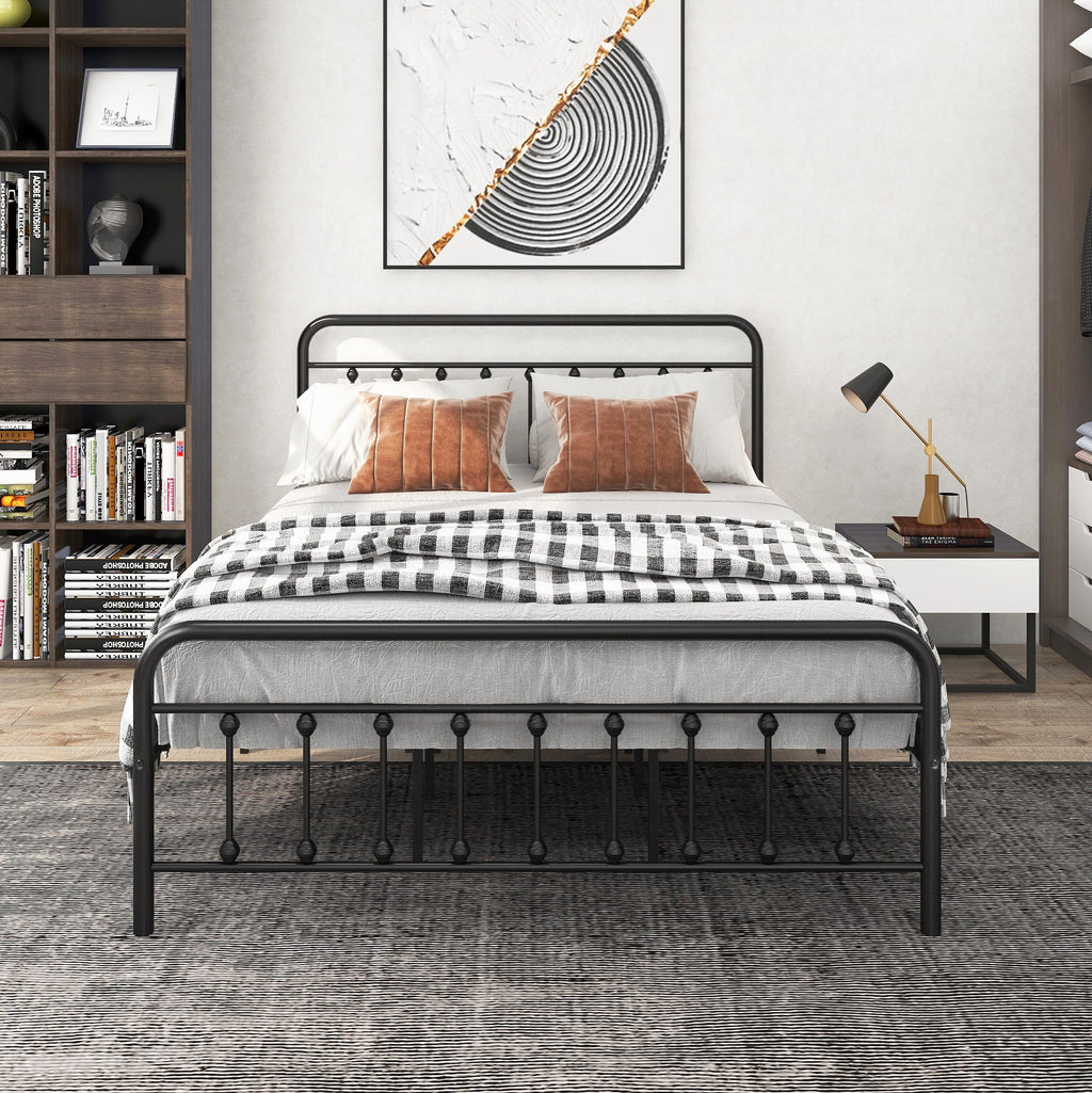 Queen Size Black Iron Bed with Headboard and Footboard I78241