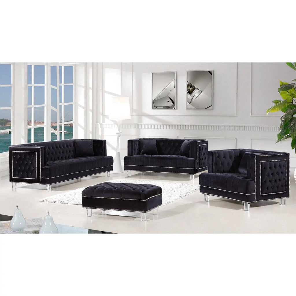 Cream Velvet Chair R619