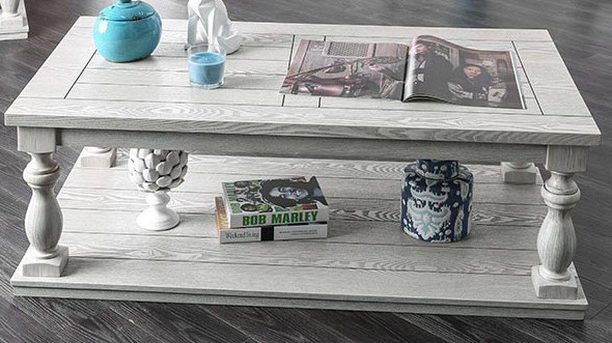 Rustic Coffee Table in Antique White K45947
