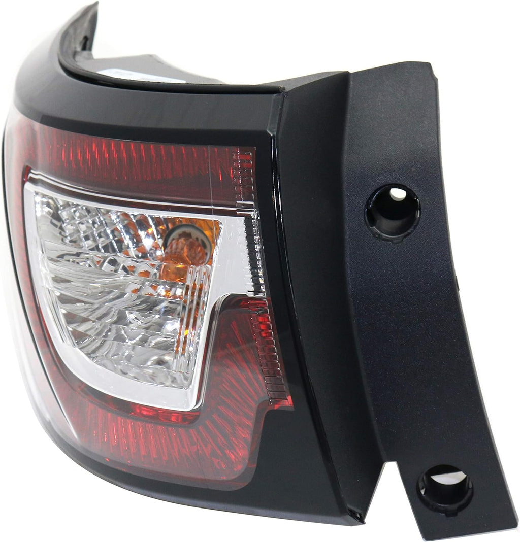 Tail Light Assembly Driver Side P5825