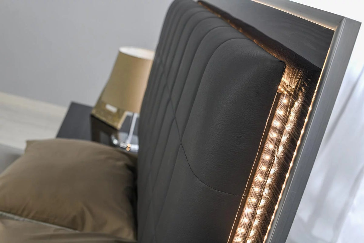 Gloss Grey Queen Bed with LED Light M248066