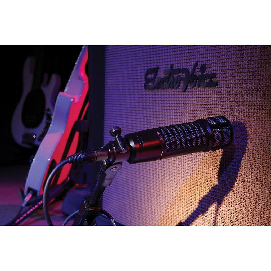 Dynamic Microphone P993