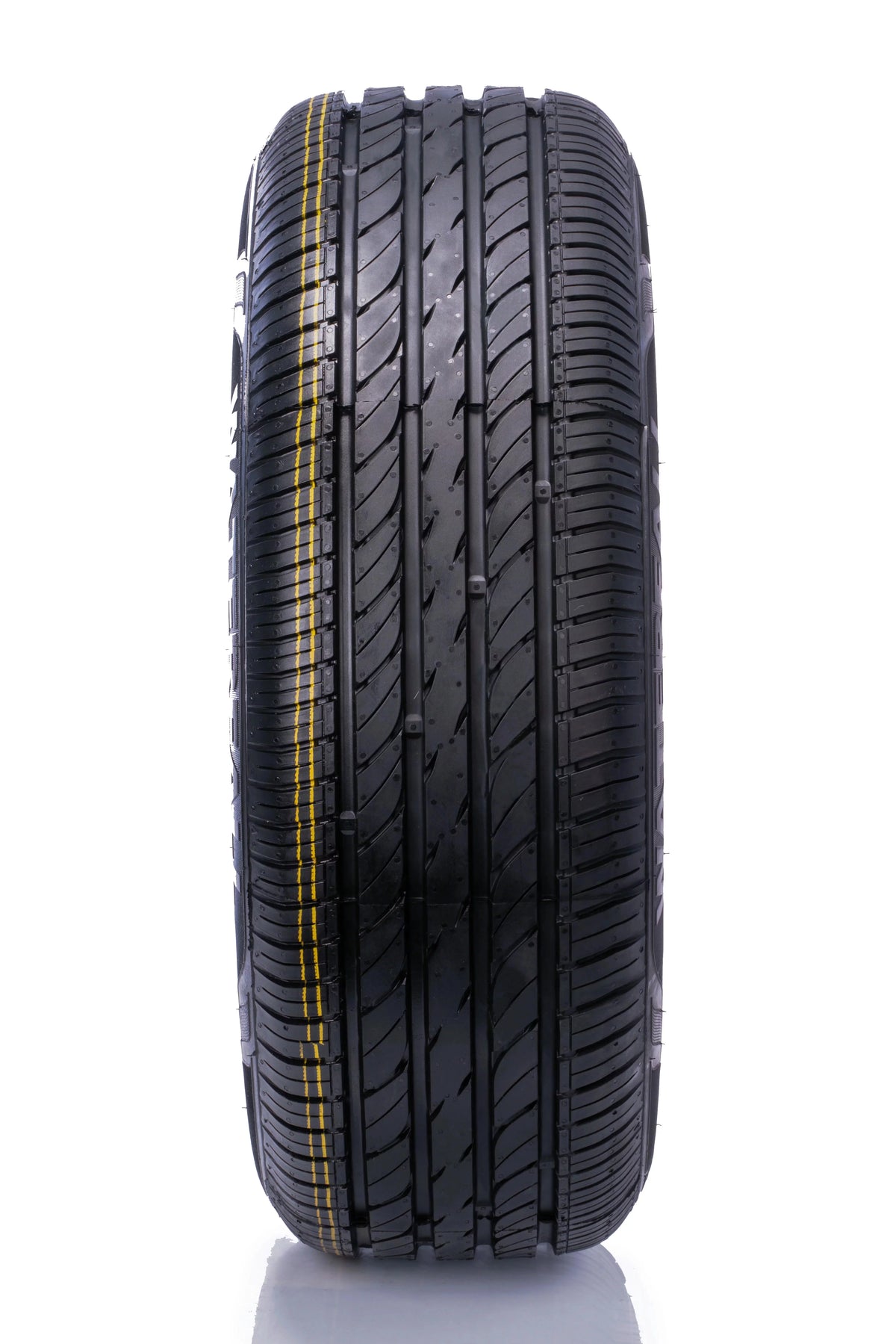 235/60R17 XL 106H BW All Season Tire C8232