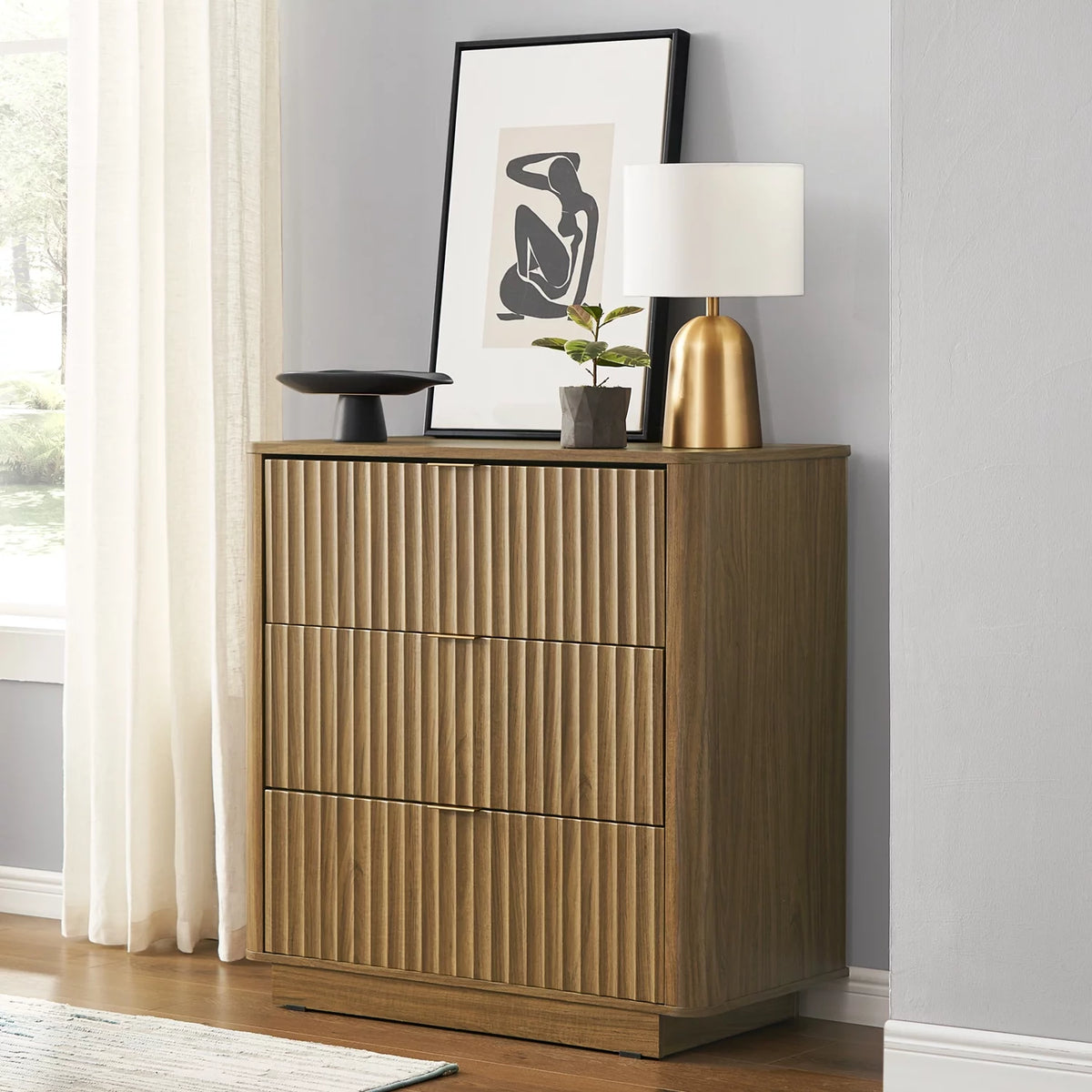 Oak 3 Drawer Dresser H582402