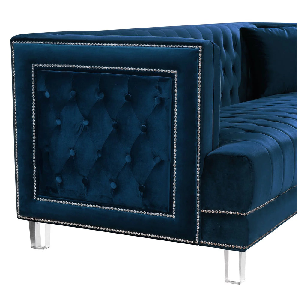 Cream Velvet Chair R619
