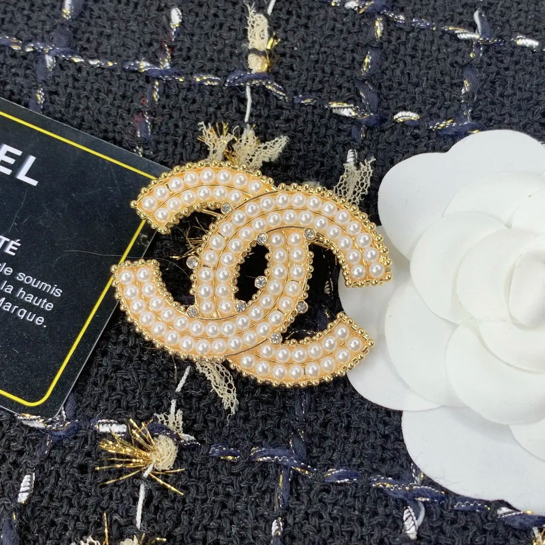 Brooch U431063