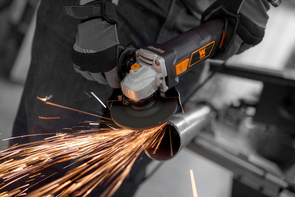 7-Amp 4-1/2-Inch Angle Grinder I49533