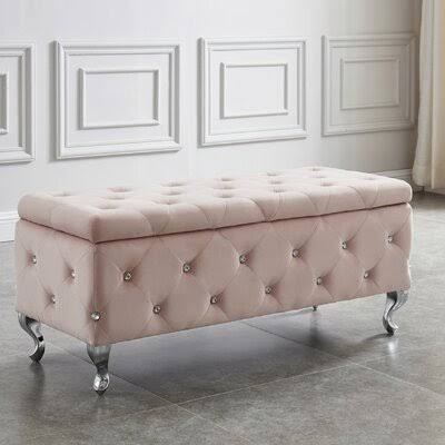 Tufted Storage Ottoman B657